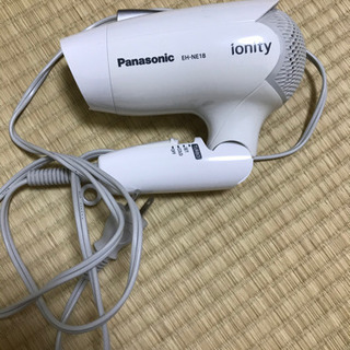 パナソニックドライヤーの画像
