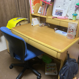 （終了いたしました！）急募  勉強机