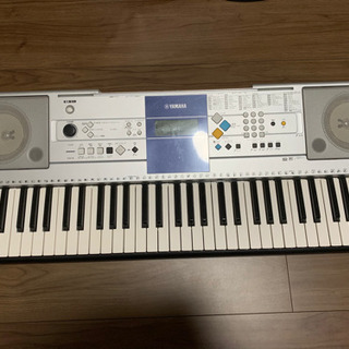 【美品】YAMAHA 電子キーボード PSR-E323 の画像
