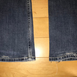 something jeans ①の画像