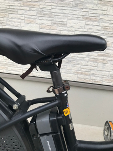 (新品バッテリー付) ブリヂストン HYDEE. B 26インチ 3段 電動アシスト自転車 (引取りまたは車20分圏内配送限定)