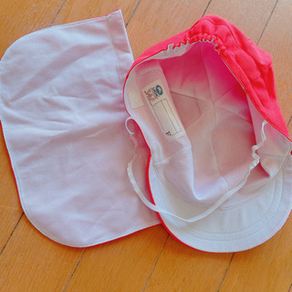 赤白帽 フラップ付きの画像