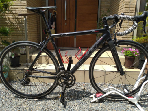 ロードバイク FELT F75 シマノ105 ドロップハンドル ブラック