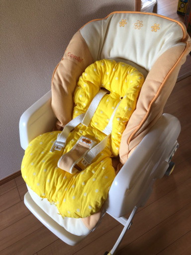 コンビ電動バウンサー　アンレーブメロディーオートスイング