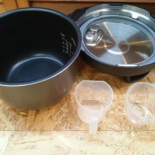 【愛品倶楽部柏店】パナソニック 電気圧力鍋 2018年製 SR-MP300 【難あり】の画像