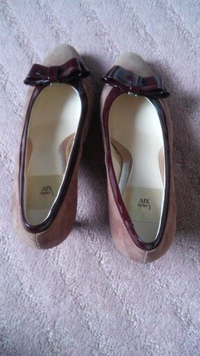 【新品】　RIZ 23.0 パンプス