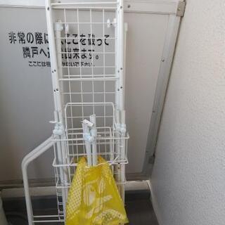 【取引中】ランドリーラック　白の画像