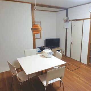 ◇◆即入居可能 女性専用シェアハウス◆◇　出町柳駅に近い女性専用のシェアハウス。広い部屋にソファや姿見もあるので快適。 − 京都府