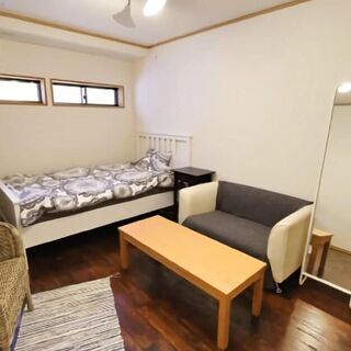 ◇◆即入居可能 女性専用シェアハウス◆◇　出町柳駅に近い女性専用のシェアハウス。広い部屋にソファや姿見もあるので快適。 - シェアハウス