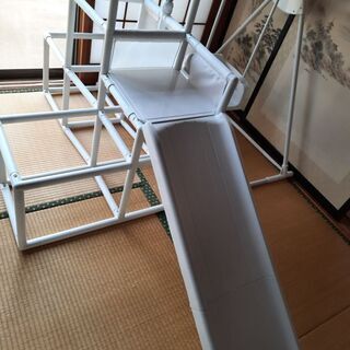 室内用ジャングルジムの画像