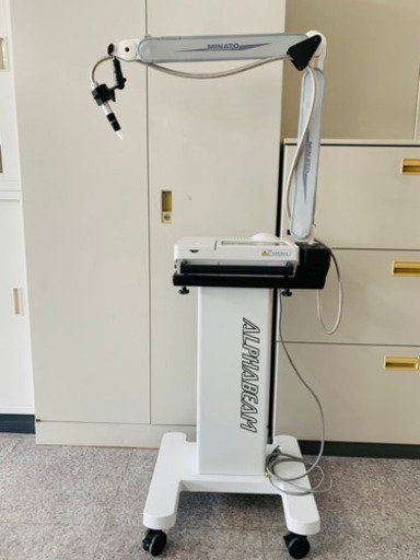 ★動作確認済/美品★ミナト医科学 アルファビーム ALB-P1 赤外線治療器