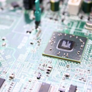 自動車部品組付けの画像