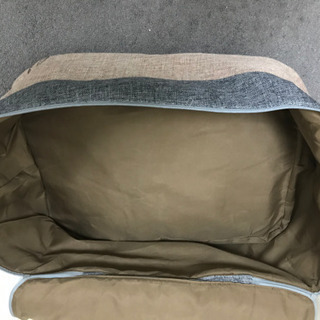 布団・洋服収納ケース。ランドリーバッグの画像