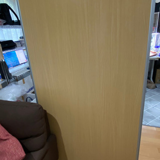 パーテーション　木目調　美品　横900×高さ1800  脚付きの画像