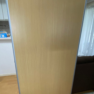 パーテーション　木目調　美品　横900×高さ1800  脚付きの画像