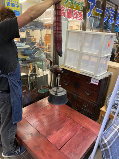 立派な火鉢飾り鉄瓶付きです！