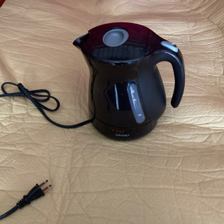 T-Fal 電子ケトルの画像
