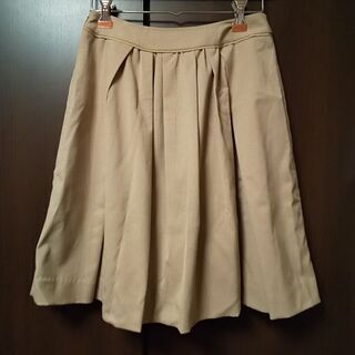 【女性限定】ミニスカート（ベージュ）