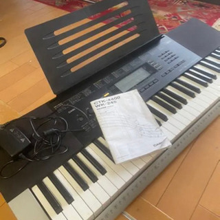 CASIO CTK-4400 piano 