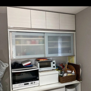 【5/31まで掲載】ニトリ食器棚140と上の収納棚セットの画像