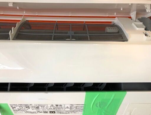 ⭐︎中古激安！　日立　５.６kW ルームエアコン　200V　14〜18畳用　 RAS-DBK56G2（W)　【KBE071】￥59,800！！　