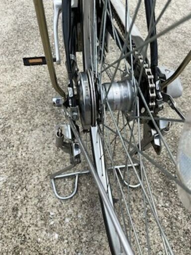 感謝セール 大阪府以内無料発送 整備済新基準良品 Panasonic 8.9AH VIVINX 26インチ 3段 充電器、鍵付 電動アシスト自転車W65