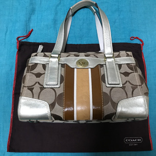 コーチ ハンドバッグの画像
