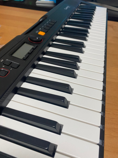 ピアノ　CASIO CT-S200