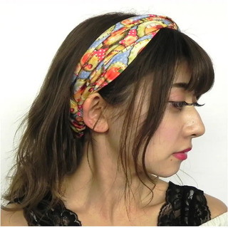 新品未使用　NOFALL　女の子柄レトロ調ヘアバンド　ブルーの画像