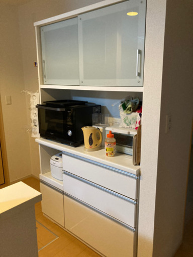 食器棚　キッチン　キッチンボード