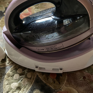 コードレススチームアイロン　Panasonic
