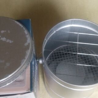 未使用スモーク缶とチップの画像