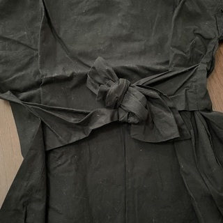 前リボンシャツの画像