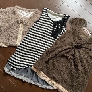 1枚100円〜ニットまとめ売りの画像