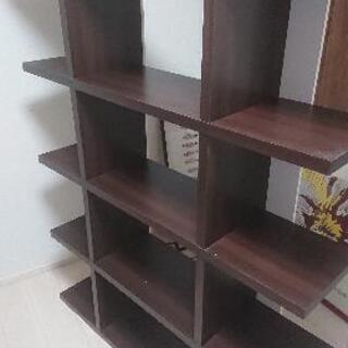 おしゃれな棚ですの画像