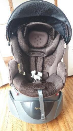 アップリカ　ベビー&チャイルドシート・ベッド　中古