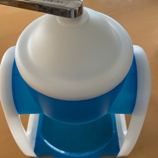 手動式かき氷器の画像