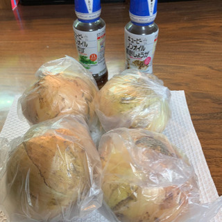 無料　淡路島の玉ねぎとドレッシング　セットで