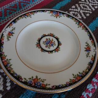 ケーキ皿セット(WEDGWOOD・RICHFIELD)の画像