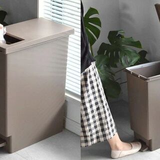 新品！フタ付きペダル開閉式 45Lゴミ箱の画像
