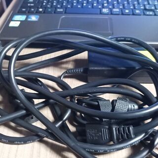 ASUS APPIRE5750 Win7HomePremium 4GB 320GB 15.6インチの大型ノートパソコンの画像