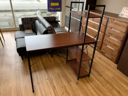 【新品】デスクシェルフ　アウトレット品