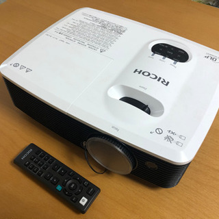 リコー　エントリープロジェクター　PJ S２４４０