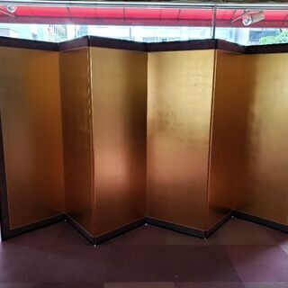 値下げ敢行！超美品！結婚式場で数回使われた6尺6