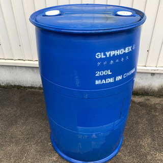 ③プラスチックドラム缶200リットル。雨水、農業用水。