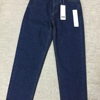 UNIQLO スリムテーパーアンクルジーンズ