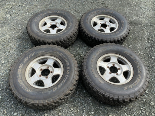 No.357 ジムニー 純正アルミ BRIDGESTONE DUELER LT255/85R16 16×5.5JJ +22 エンケイ 4本セット