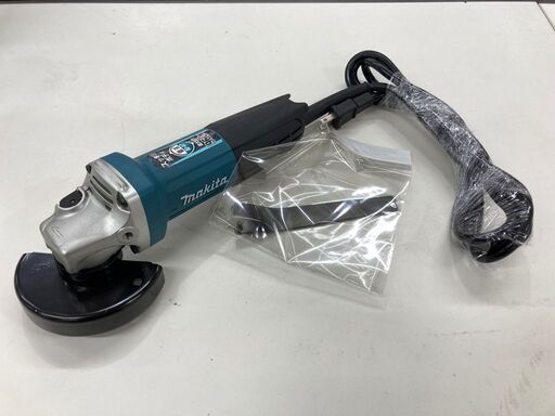 makita(マキタ) 100mmディスクグラインダ GA4032