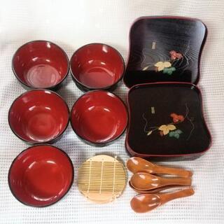 どっしり椀と銘々盆