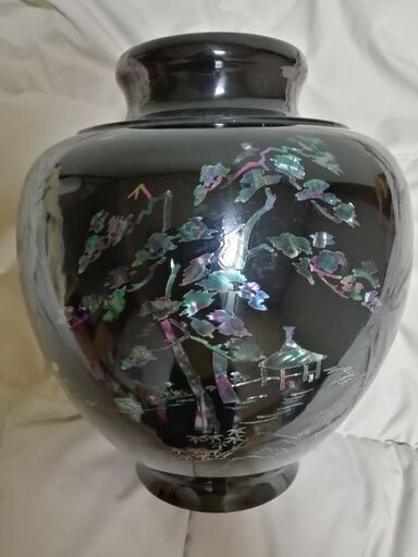 壷（螺鈿）